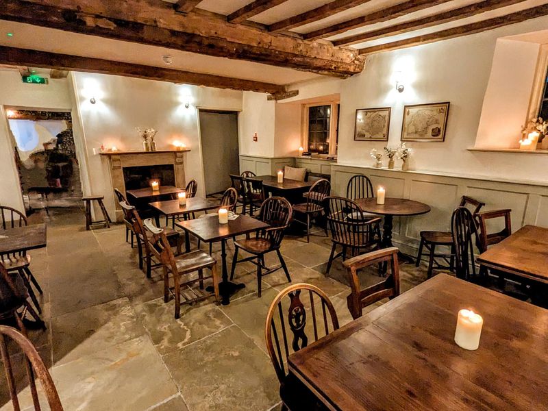 (Restaurant). Published on 03-03-2025 