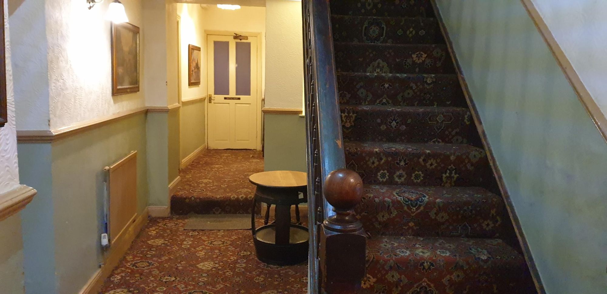 May 2022 - Hallway.... Published on 05-12-2024