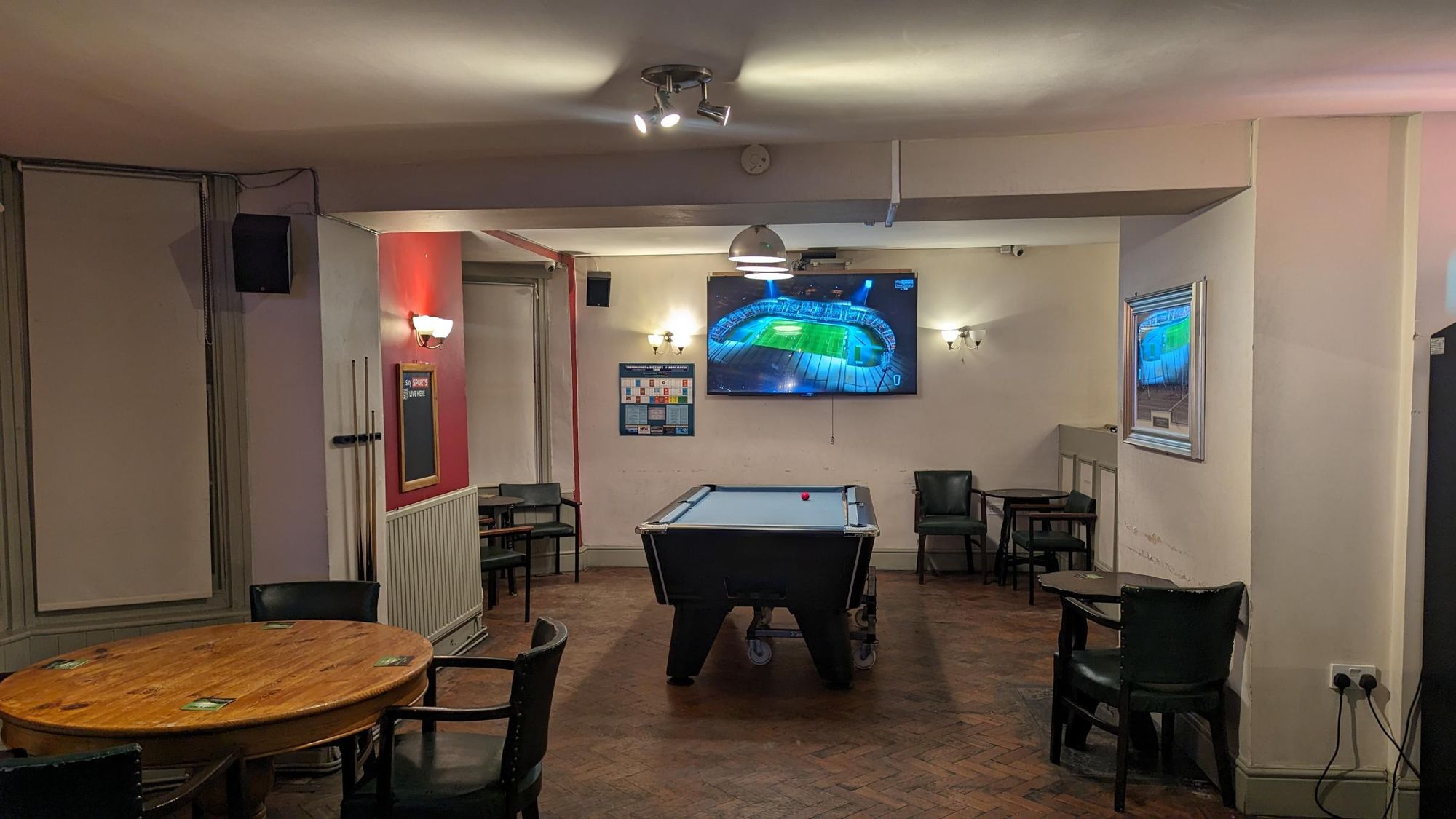 Pool Table. (Bar). Published on 17-02-2025