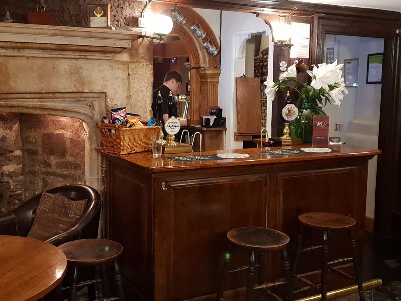 (Bar). Published on 12-09-2018