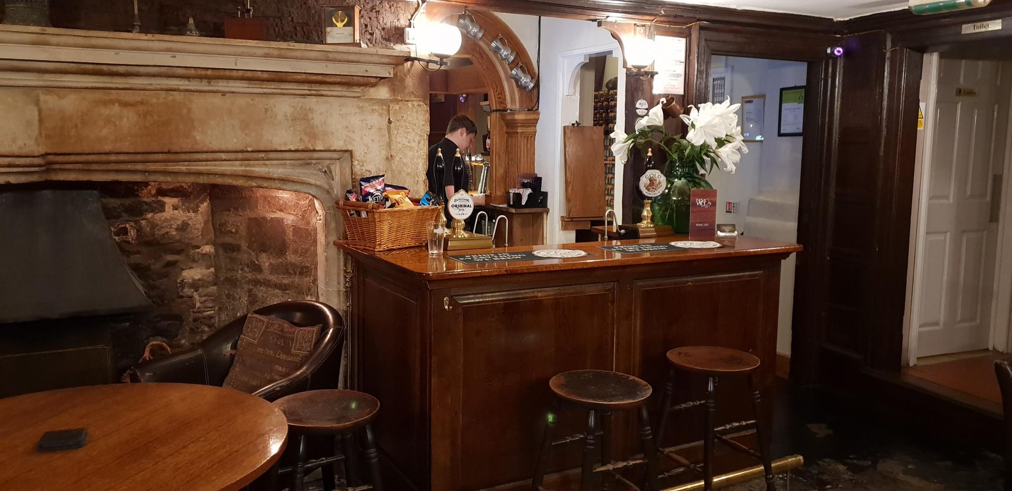 (Bar). Published on 12-09-2018