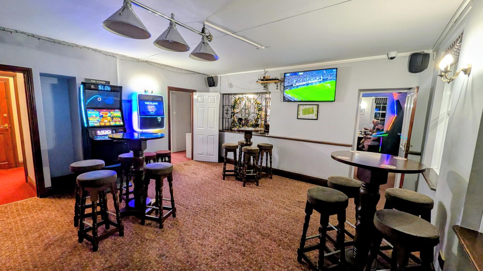 LH Rear TV Sports Room. Published on 15-10-2026