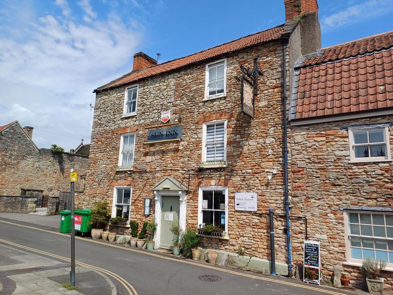 Former Sun Inn, 12.5.24 (Adrian Smith). (Pub, External, Key). Published on 09-10-2024