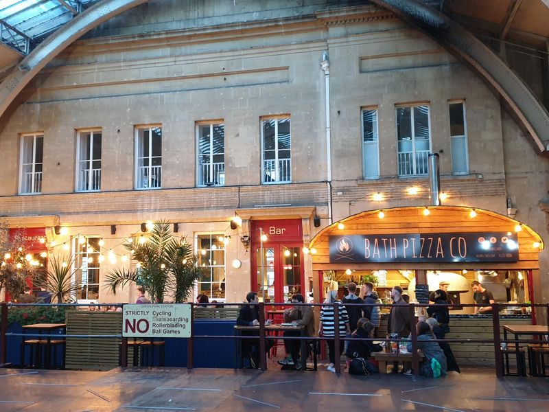 Sept 2020 - Pizza Kitchen on Station Concourse. (External). Published on 15-09-2020