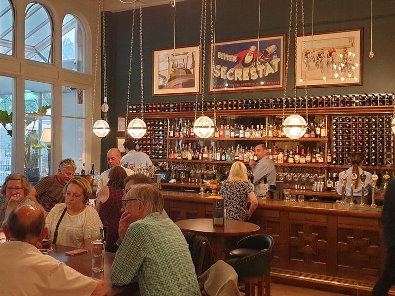 June 2022. (Bar). Published on 05-12-2024 