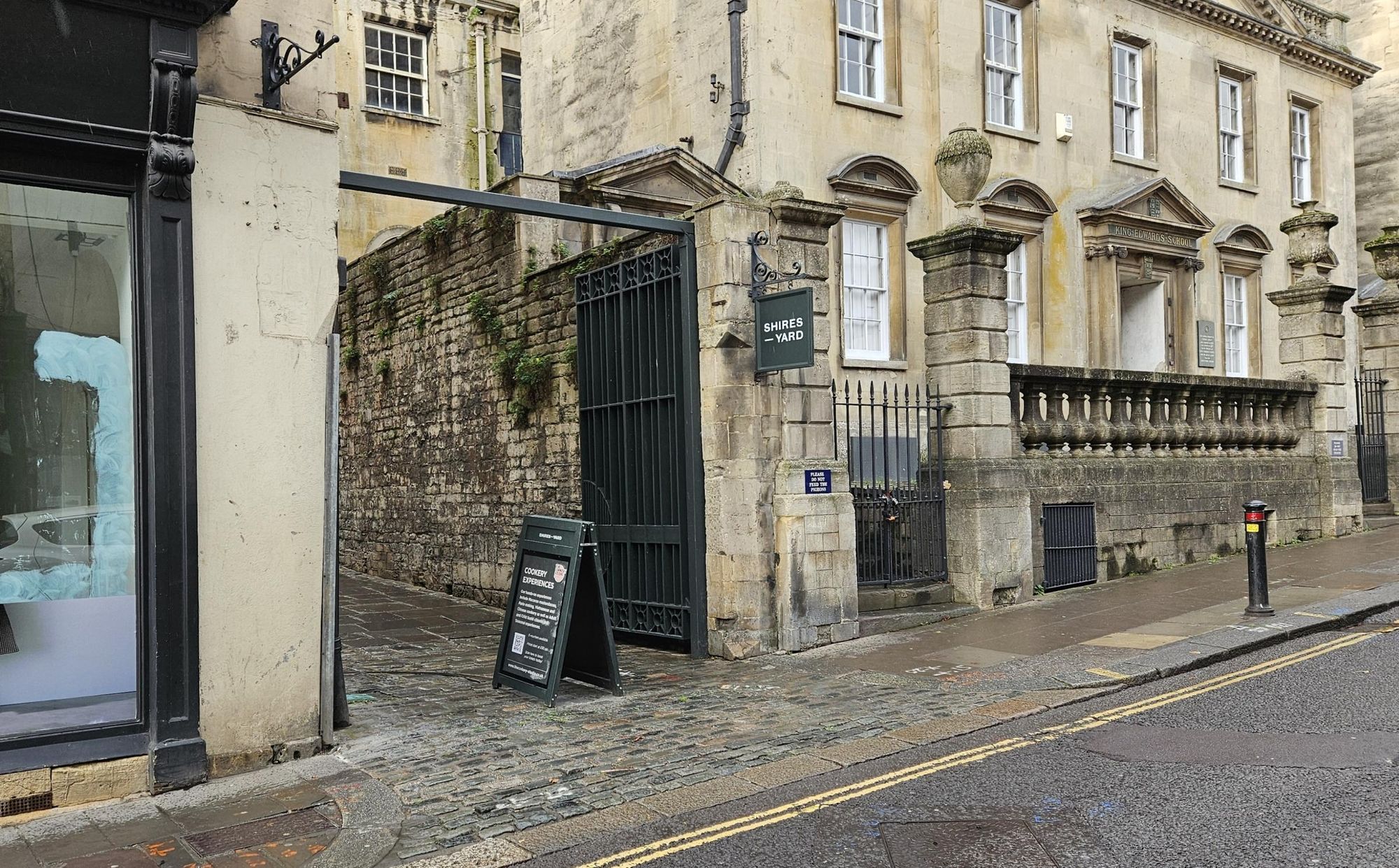 Broad St entrance to Shires Yard. Published on 24-10-2025