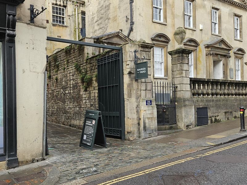 Broad St entrance to Shires Yard. Published on 24-10-2025 