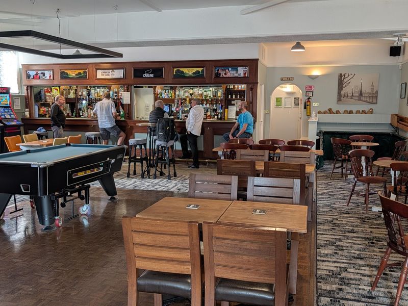 Main bar. (Bar). Published on 27-09-2026