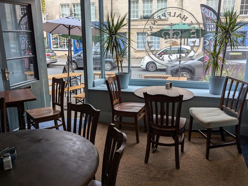(Restaurant). Published on 19-02-2025 