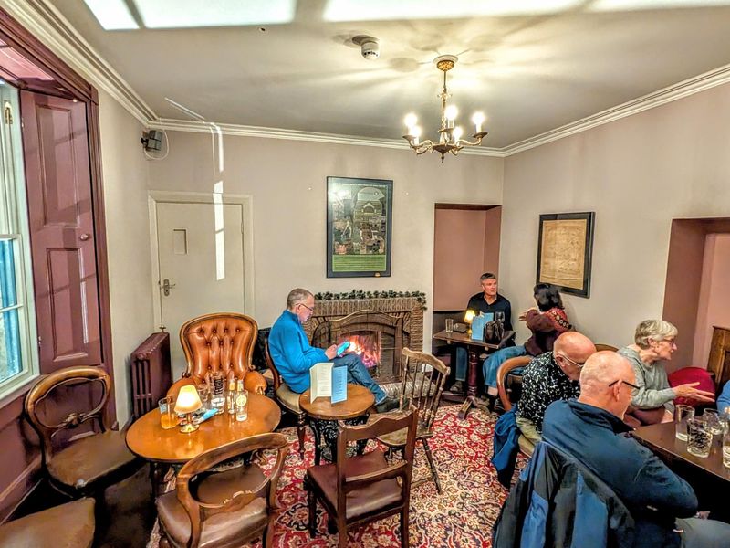 Small LH Lounge. Published on 16-12-2025 