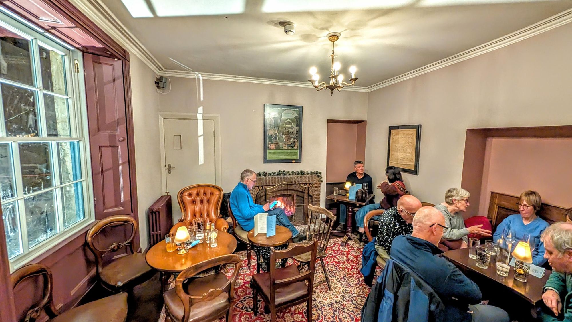 Small LH Lounge. Published on 16-12-2025