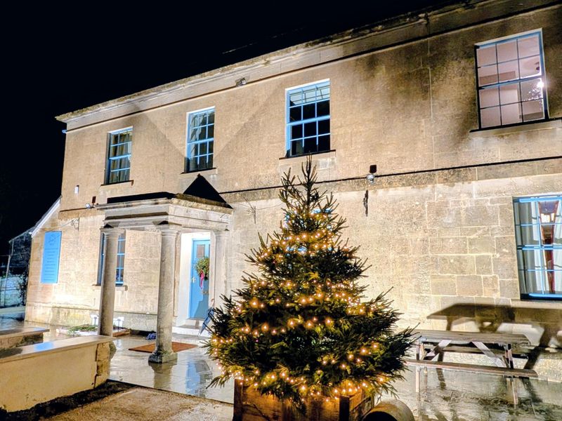 (Pub, External, Key). Published on 16-12-2025