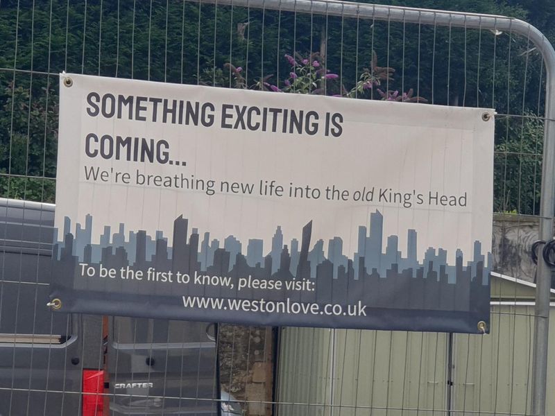Aug 2021. (External, Sign). Published on 22-02-2024