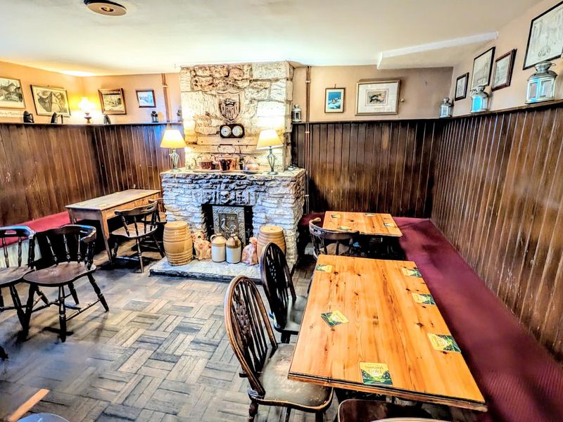 LH Snug Room. (Bar). Published on 13-07-2026 