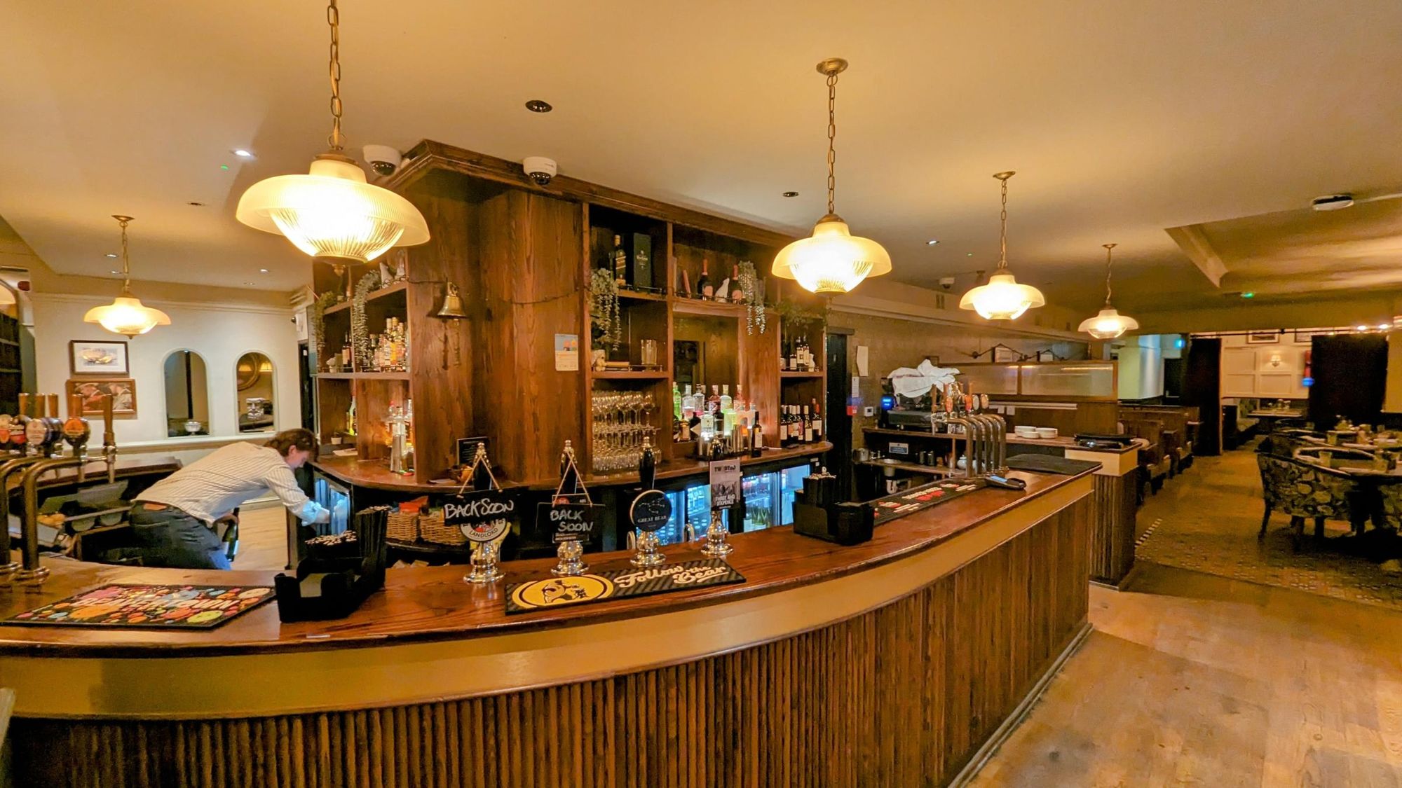 (Bar). Published on 17-02-2025