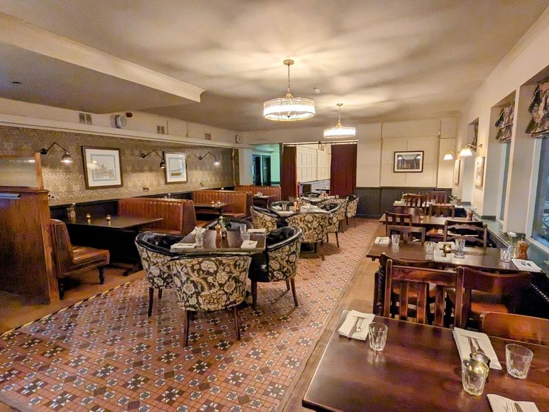 (Restaurant). Published on 17-02-2025 