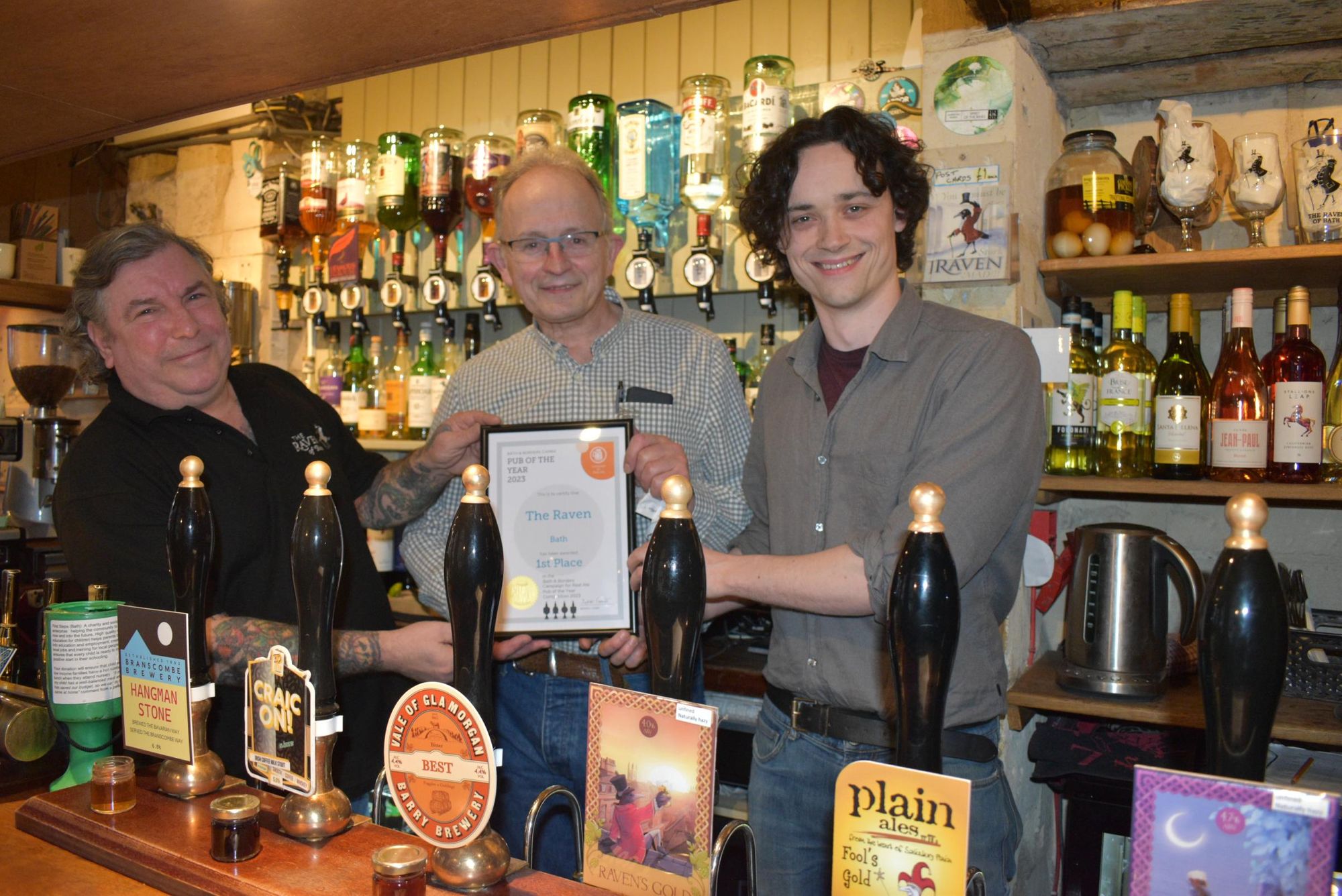 2023 PotY Presentation. (Bar, Publican, Award). Published on 14-04-2023