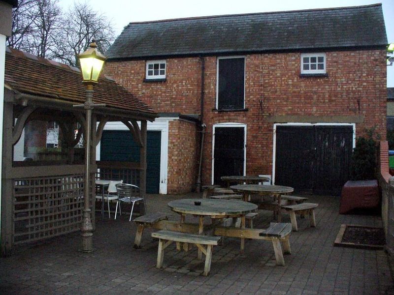 Patio. (Garden). Published on 31-01-2017