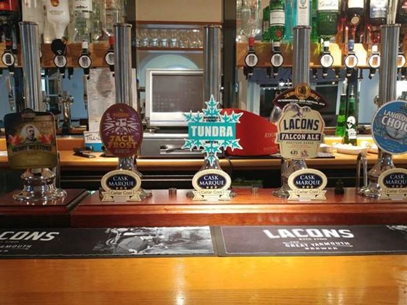 Bar 1. (Bar). Published on 01-02-2017