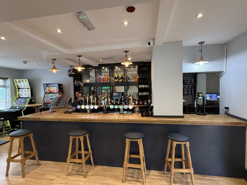 (Bar). Published on 22-04-2026 