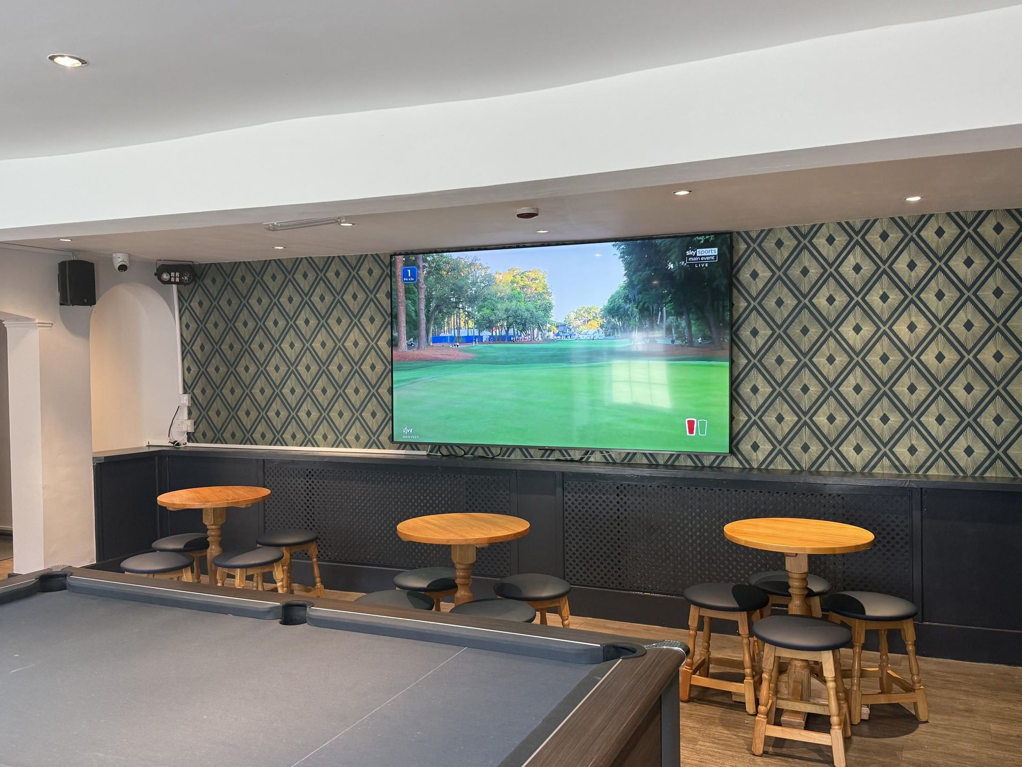 Viewing area. Published on 22-04-2026