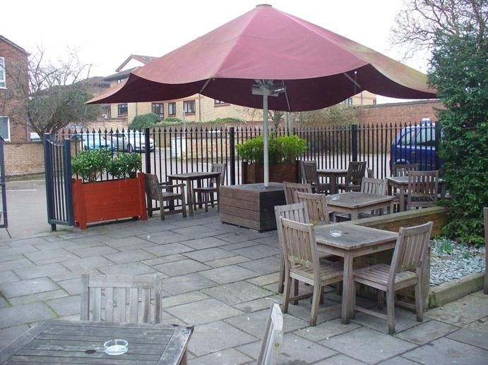 Patio. (Garden). Published on 21-02-2017
