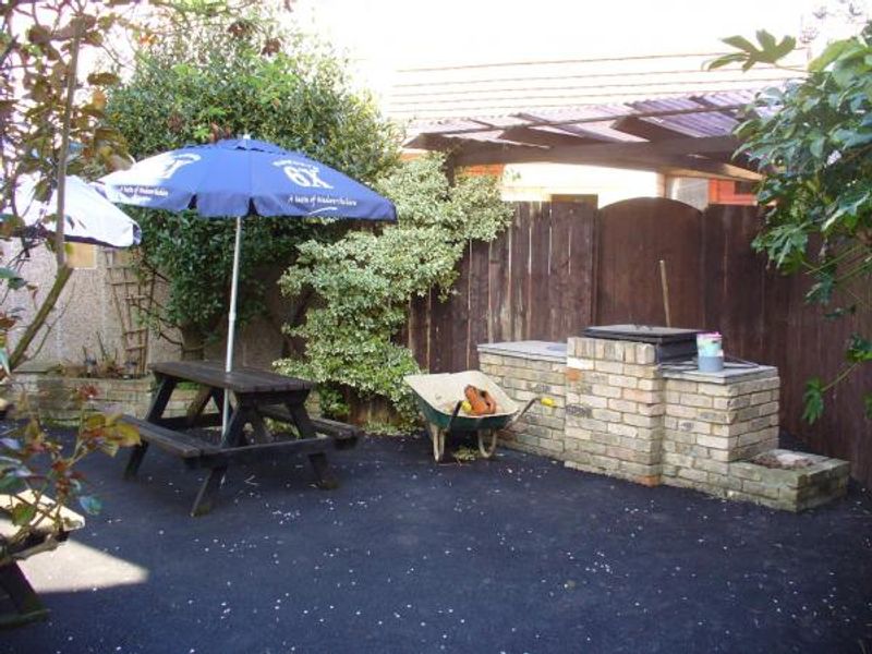 Patio 1. (Garden). Published on 20-04-2016