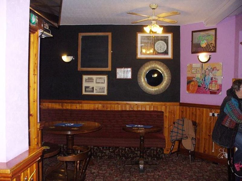 Lounge 1. (Bar). Published on 21-11-2016
