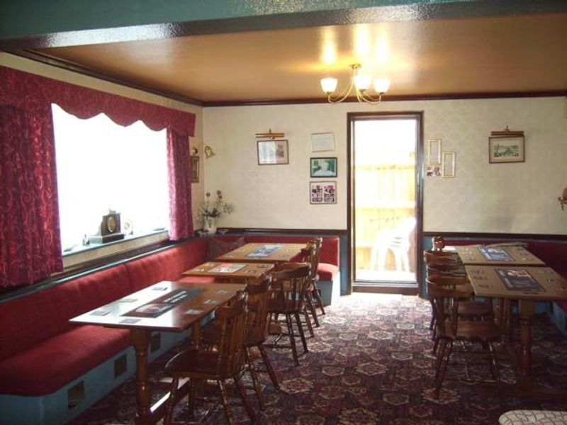 Lounge Seating. (Bar). Published on 19-08-2016