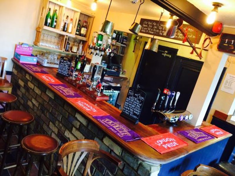 Bar 2. (Bar). Published on 27-04-2016