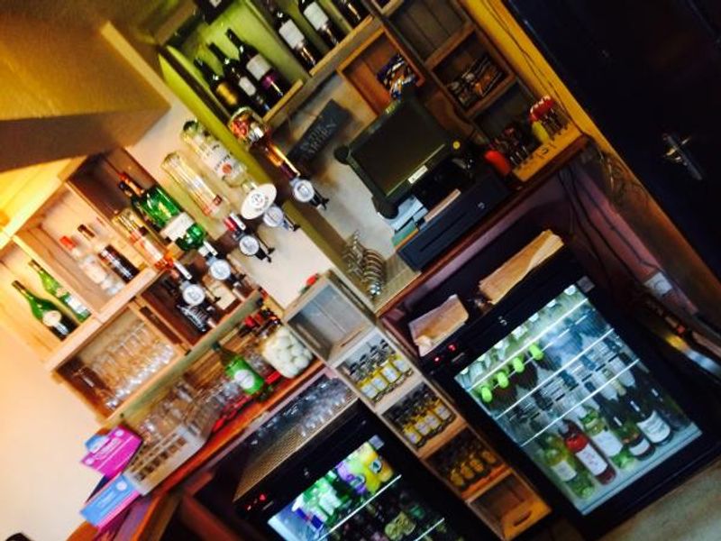 Bar 3. (Bar). Published on 27-04-2016