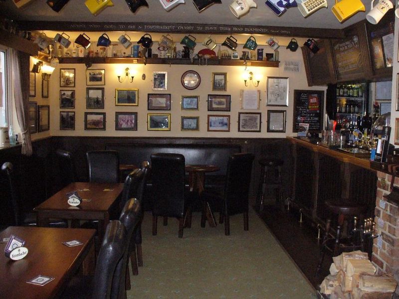 Front Room. (Bar). Published on 31-01-2017 
