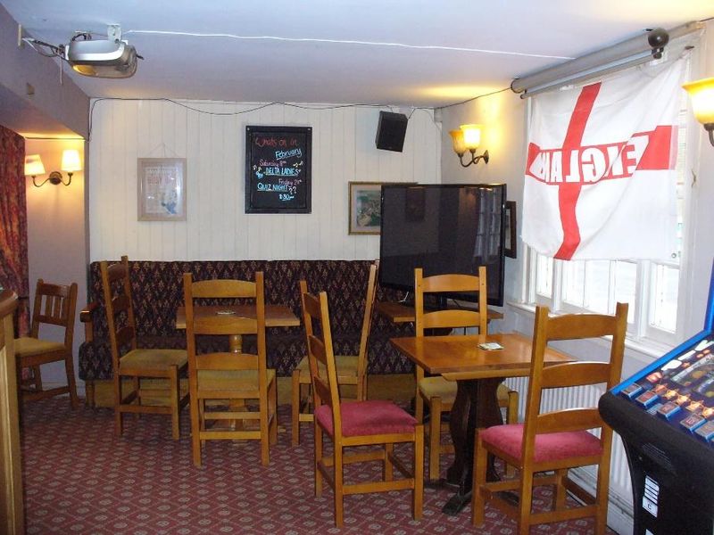 Lounge 1. (Bar). Published on 06-02-2017 