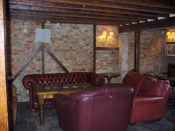 Snug Area. (Bar). Published on 20-04-2016