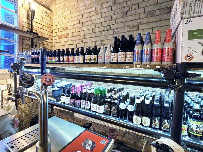 The Old Stables bar and Bottle Shop - view 2. Published on 09-10-2024 