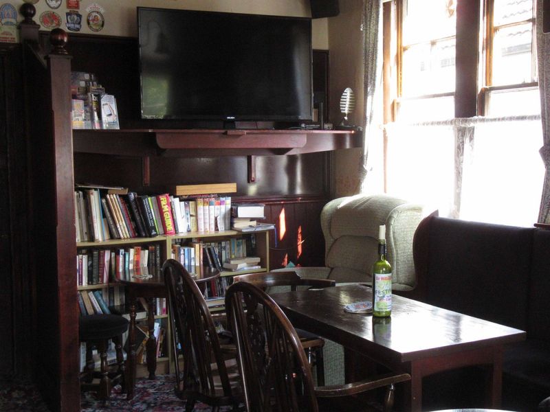 Snug Area. (Bar). Published on 22-09-2016 
