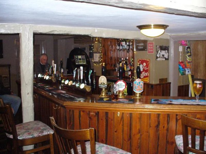Main Bar. (Bar). Published on 18-11-2015 
