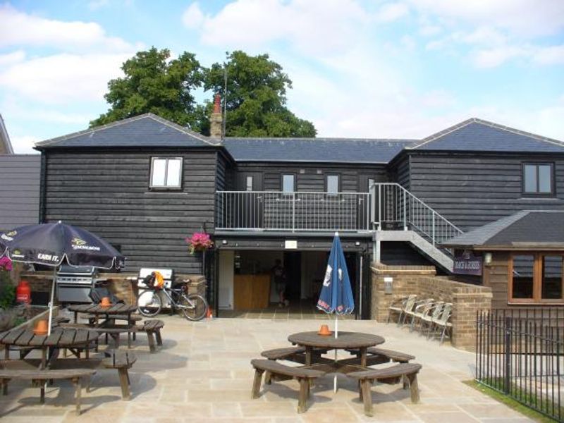 Rear View. (Pub). Published on 16-08-2016