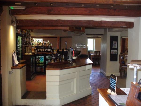 Bar Area restaurant side. (Bar). Published on 12-02-2016