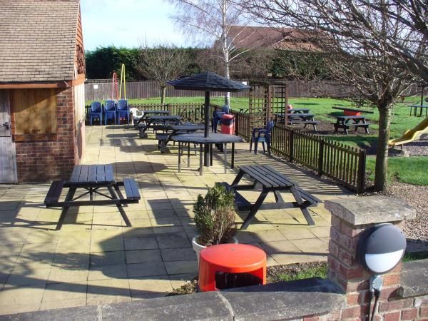 Patio 2. (Garden). Published on 12-02-2016