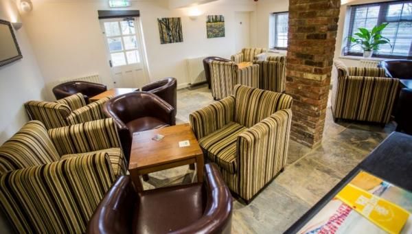 Snug Room. (Pub). Published on 23-03-2016