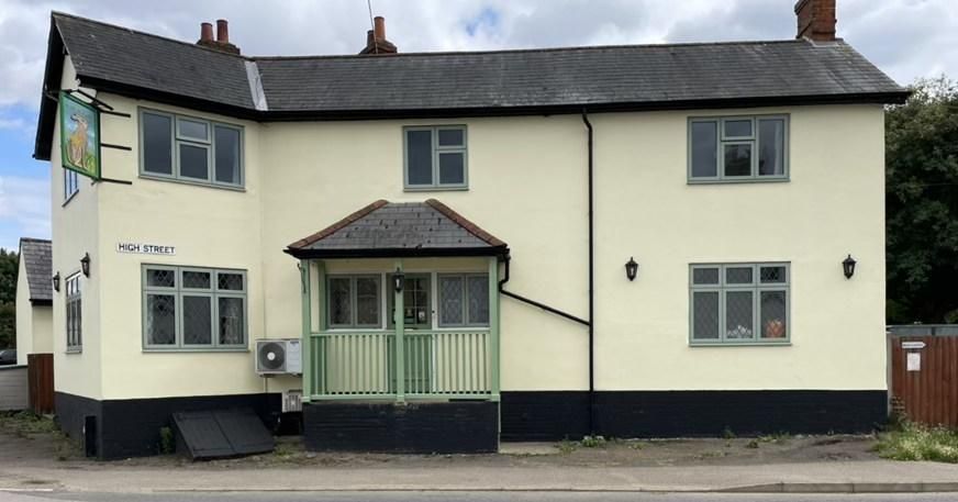 External view of the March Hare in the village of Dunton. (Pub, External). Published on 11-05-2026