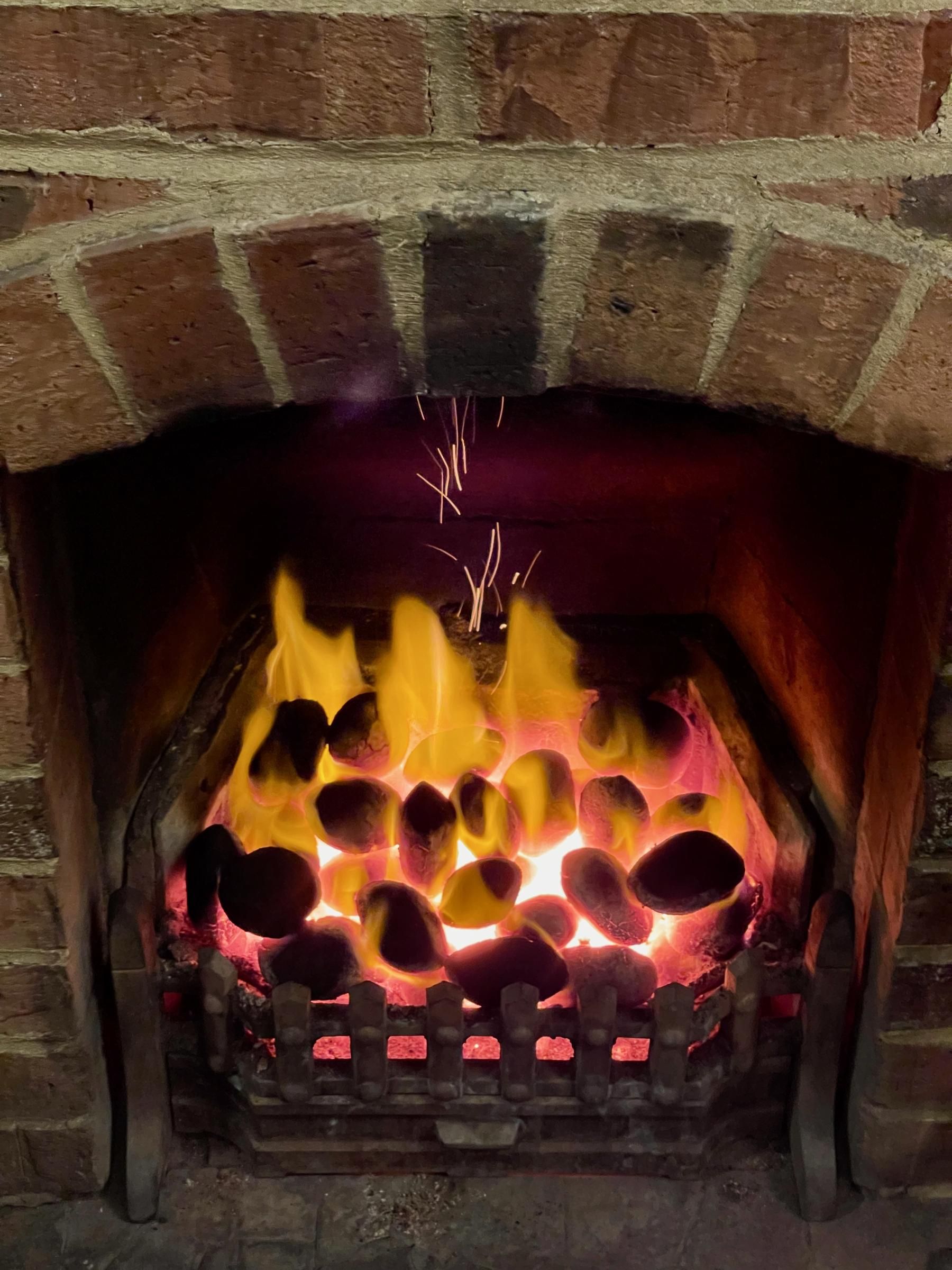 Fire place. (Pub). Published on 11-05-2026