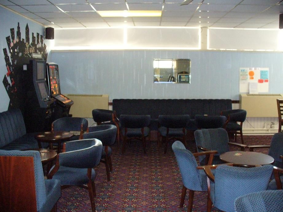 Lounge 2. (Bar). Published on 10-04-2017