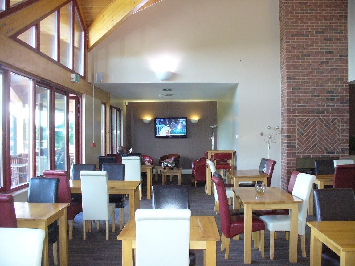 Lounge. (Bar). Published on 23-09-2016