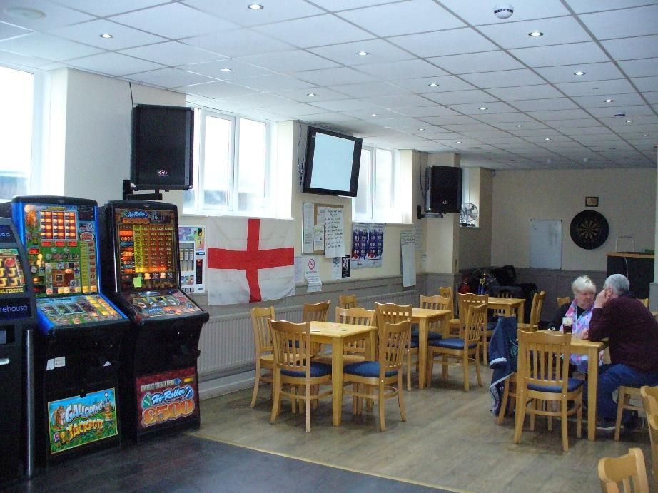 Lounge 2. (Bar). Published on 10-04-2017