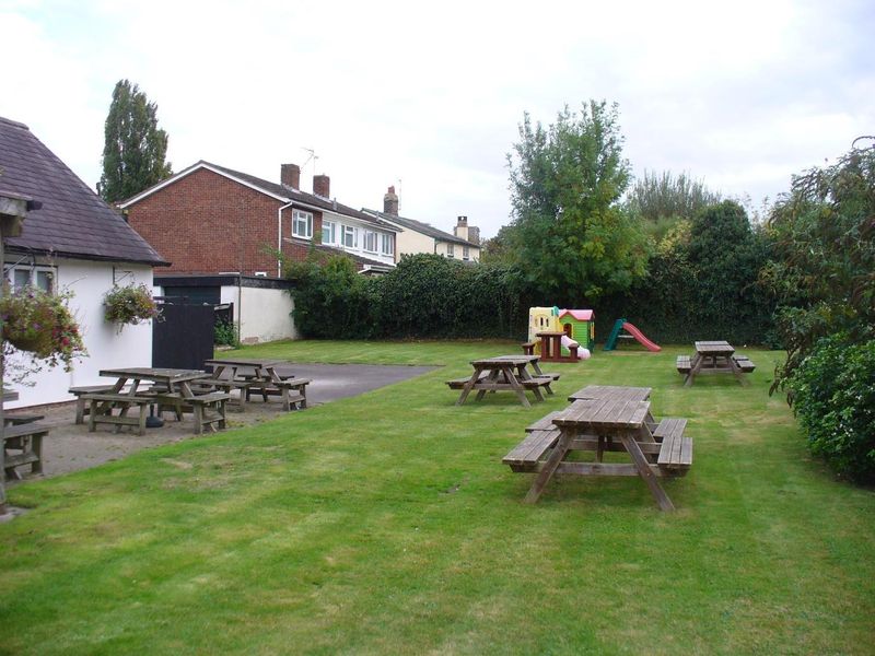 Garden area. (Garden). Published on 07-10-2016