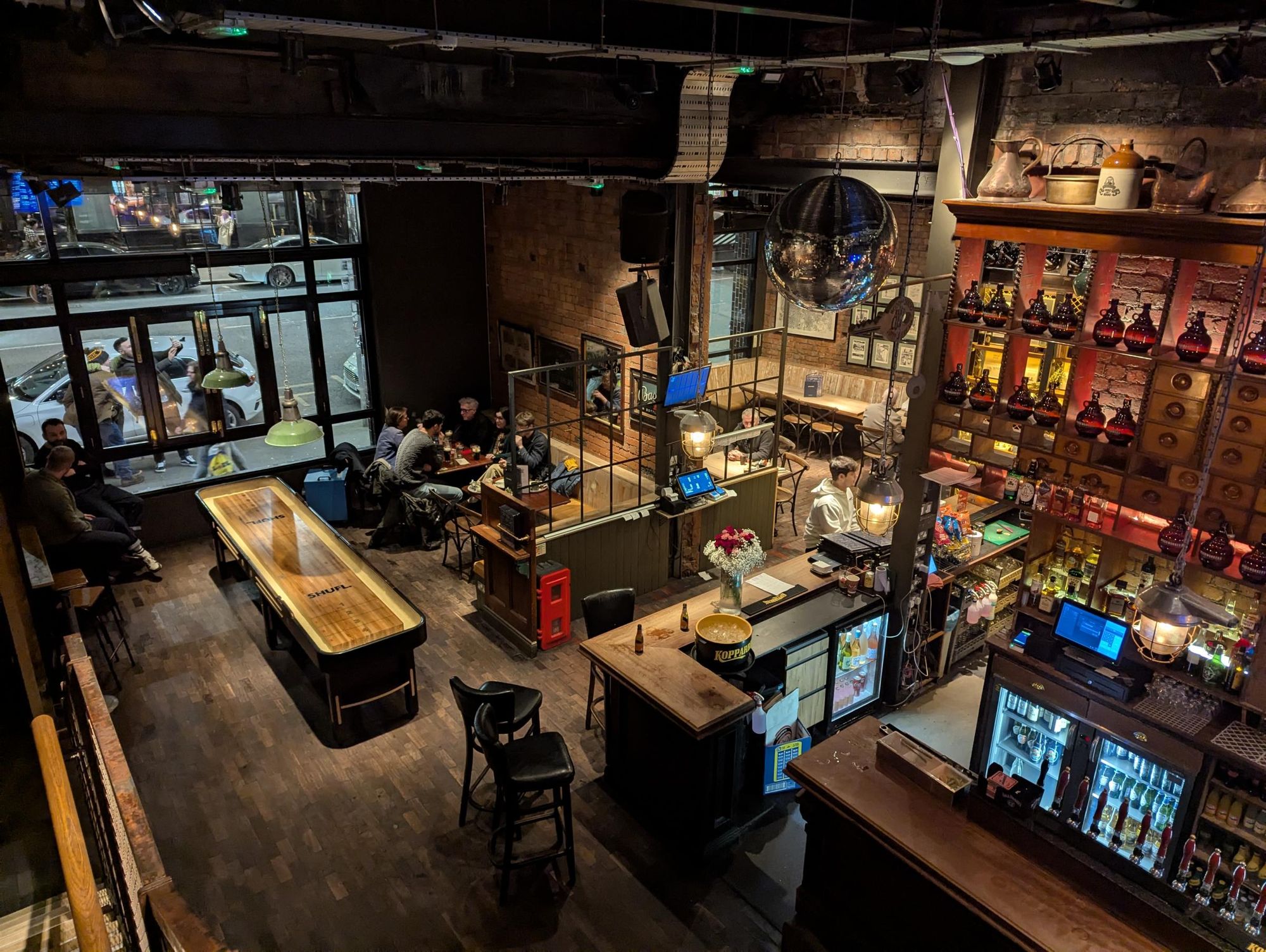 Woodworkers, Belfast (Photo: Ash Corbett-Collins - 13/02/2025). (Pub, Bar, Customers). Published on 14-03-2025