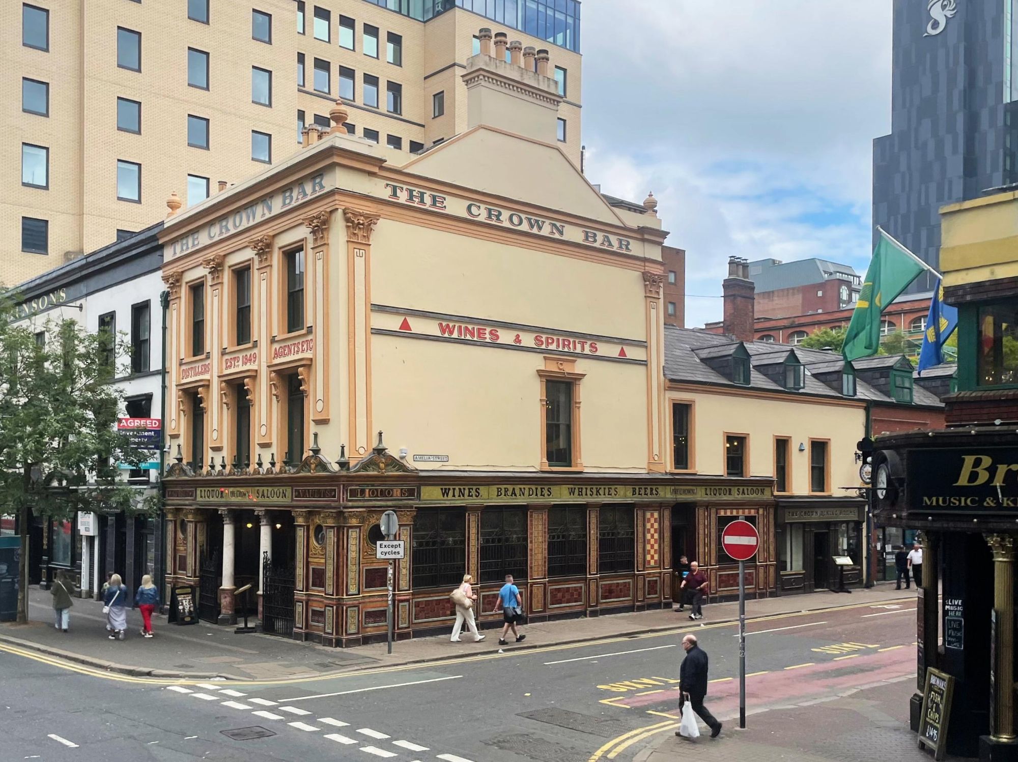 Crown, Belfast (Photo: Nick Yarwood - 20/07/2025). (Pub, Brewery, External). Published on 24-08-2025