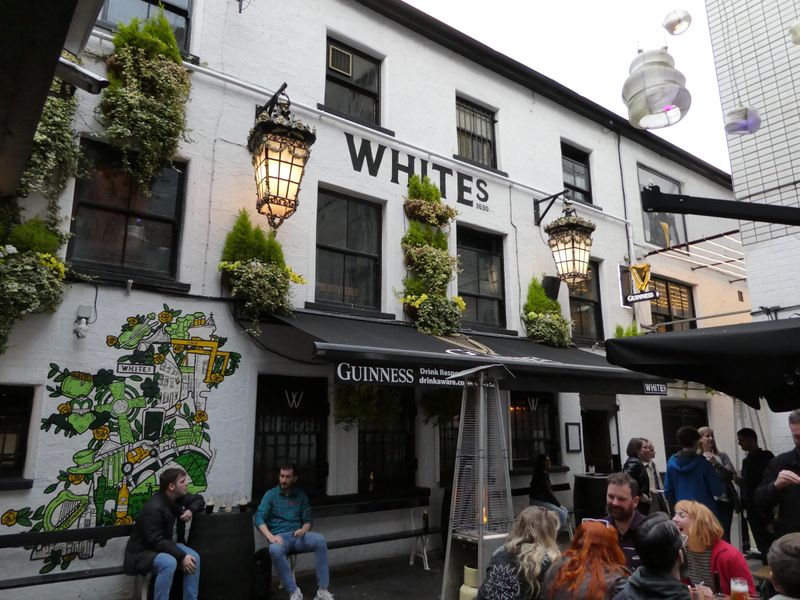 Whites Tavern. (Pub, Key). Published on 02-10-2022